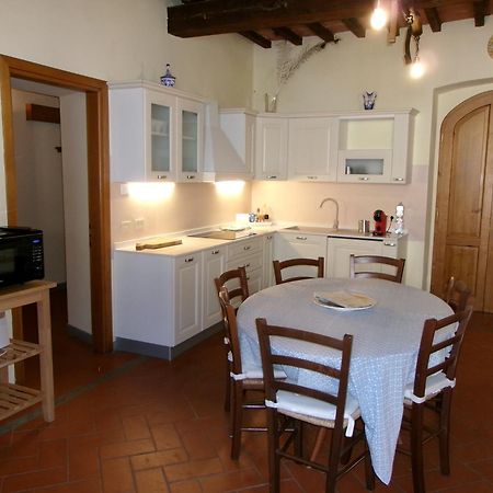 Agriturismo Fattoria Di Malavolta Florens Exteriör bild