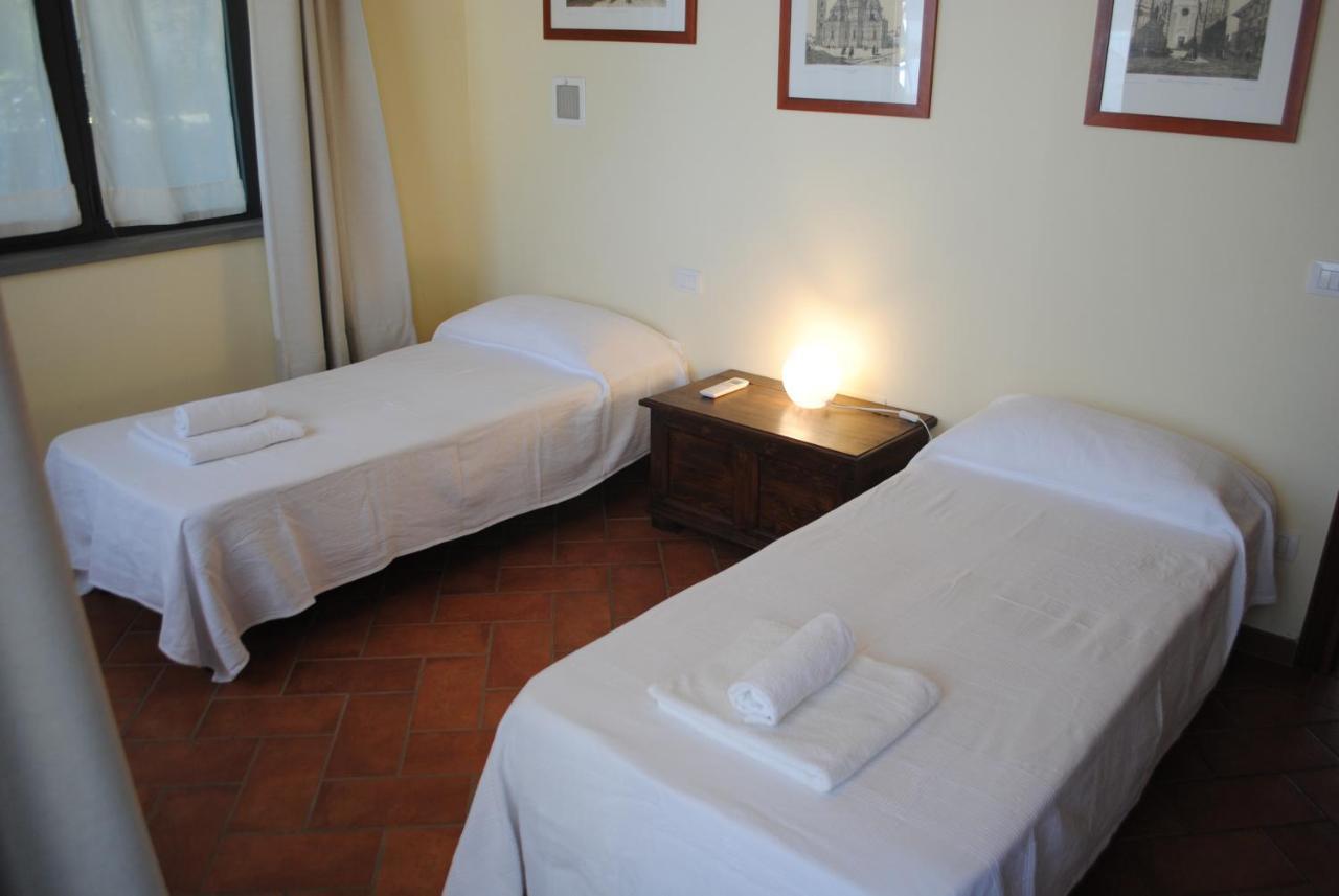 Agriturismo Fattoria Di Malavolta Florens Exteriör bild