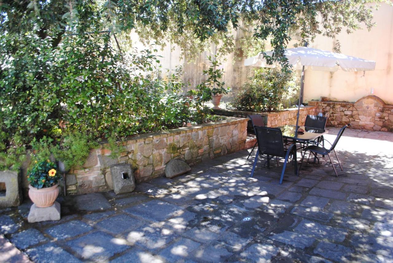 Agriturismo Fattoria Di Malavolta Florens Exteriör bild