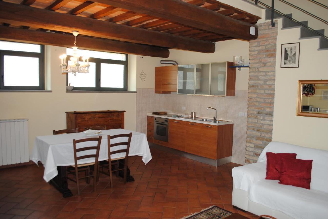 Agriturismo Fattoria Di Malavolta Florens Exteriör bild