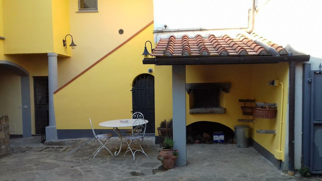 Agriturismo Fattoria Di Malavolta Florens Exteriör bild